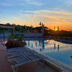 Terme La Pergola מלון