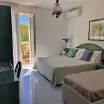 Отель Terme La Pergola 3*