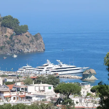 Terme La Pergola Отель Казамиччола-Терме